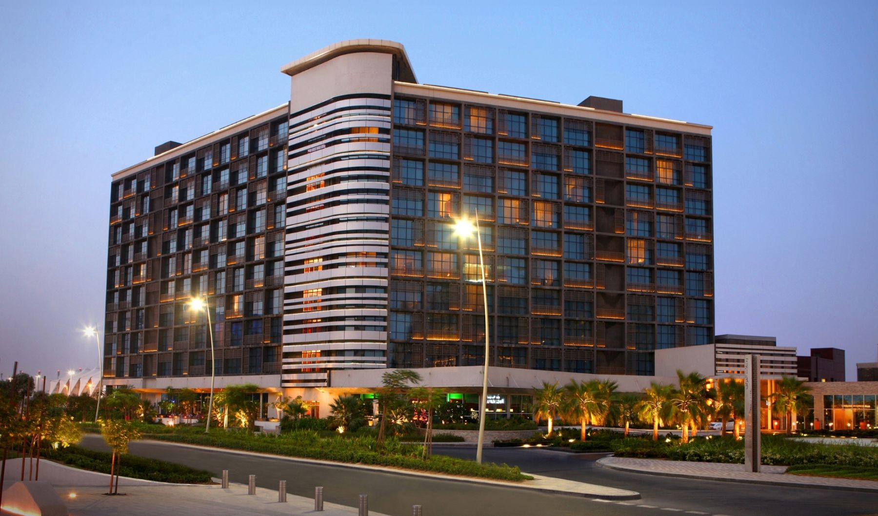 Yas Plaza Marina